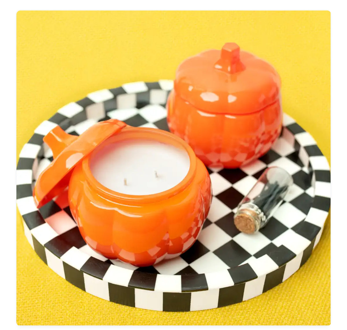 GLASS PUMPKIN WITH LID