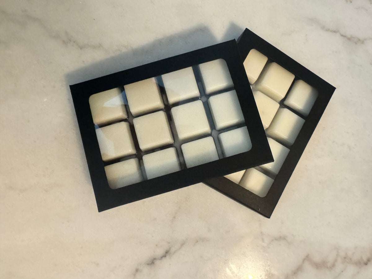 DAISY FAYE - 4 oz WAX MELT