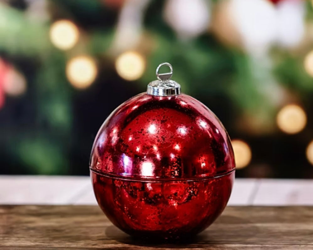 WINTER LIMITED EDITION - GLASS ORNAMENTS