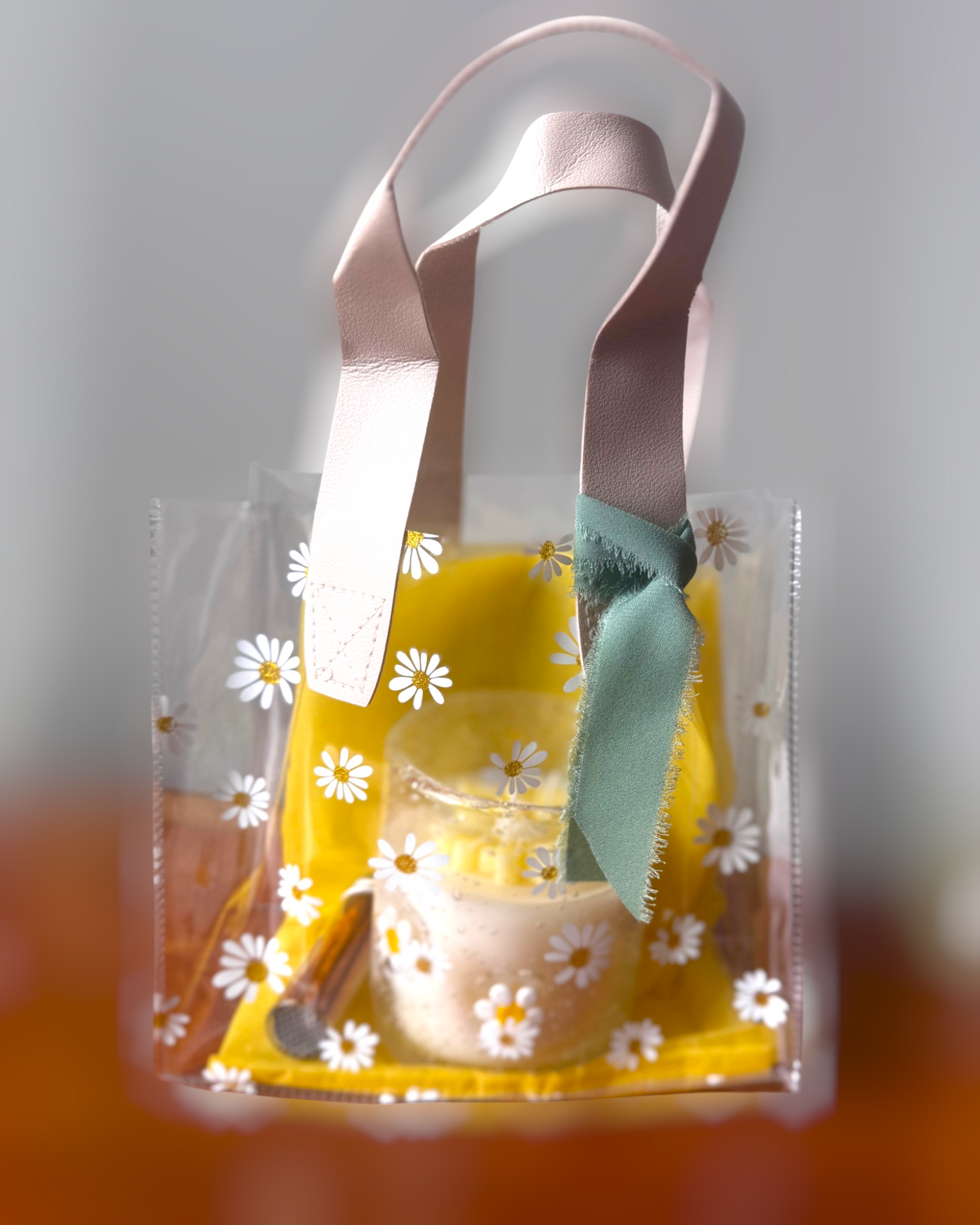 SOLD OUT - LIMITED EDITION - DAISY CANDLE GIFT BAG